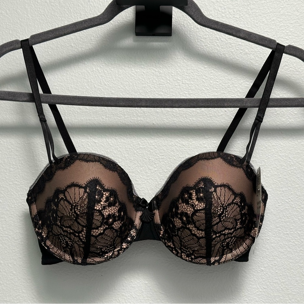 NWT Wacoal captivation bra #858184 Push up Demi underwire 32D black nude